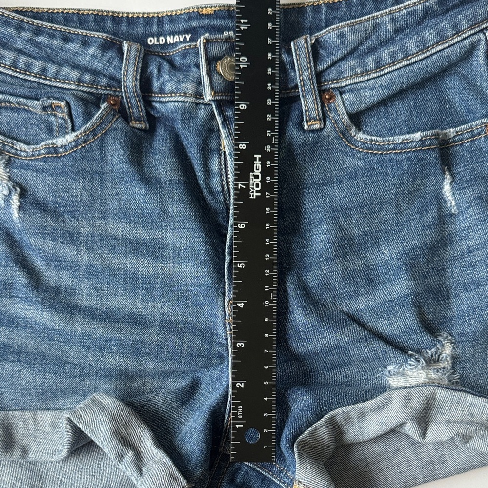 Women’s Old Navy Distressed High Rise OG Straight Denim Shorts Size 6 - Picture 4 of 7